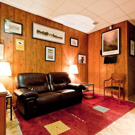 Hostal Asuncion Madrid Exteriör bild