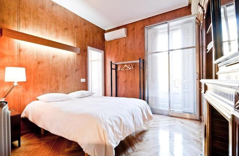 Hostal Asuncion Madrid Exteriör bild