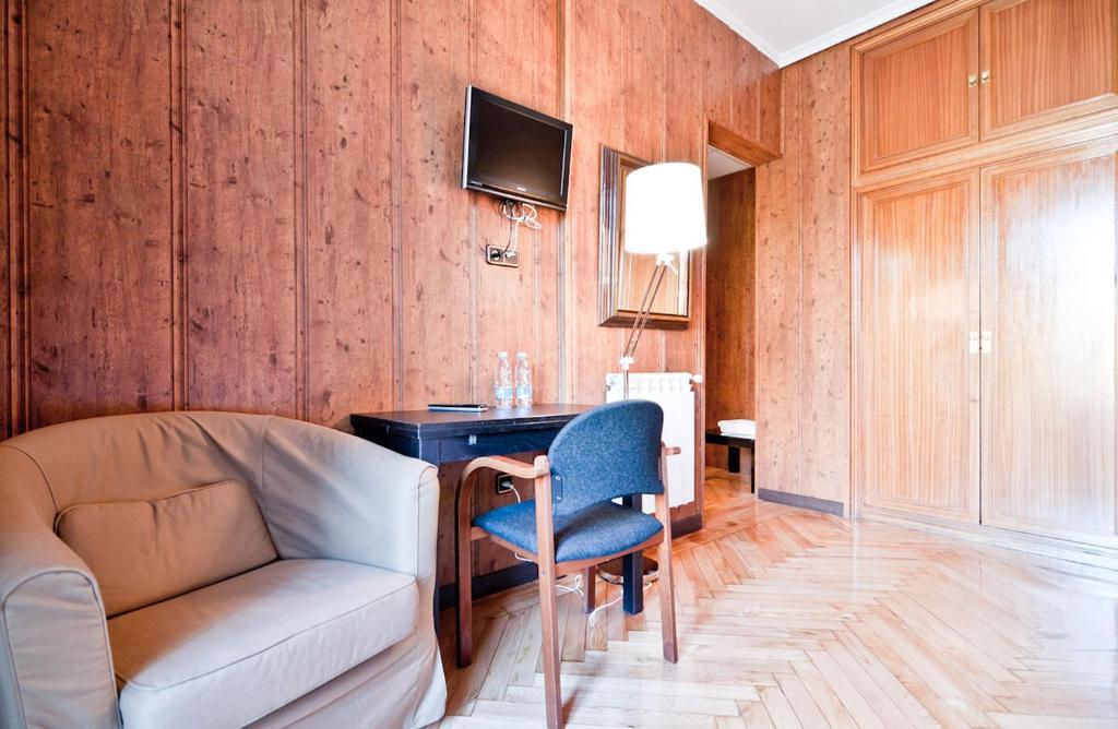Hostal Asuncion Madrid Rum bild
