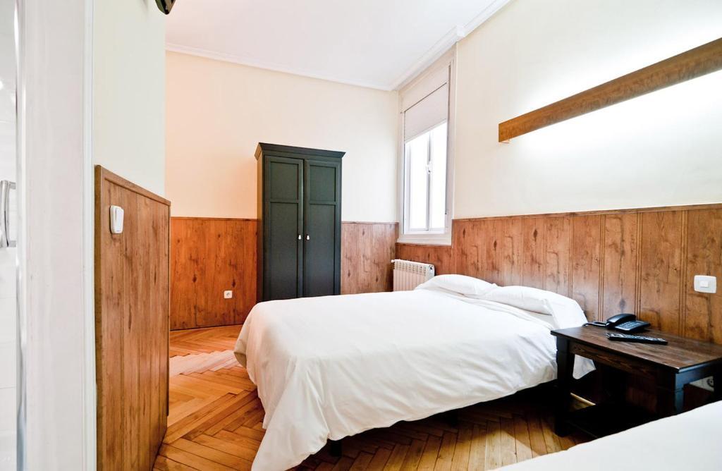 Hostal Asuncion Madrid Rum bild
