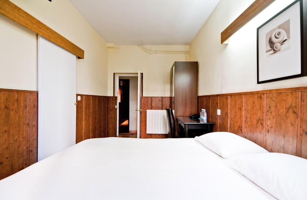 Hostal Asuncion Madrid Rum bild