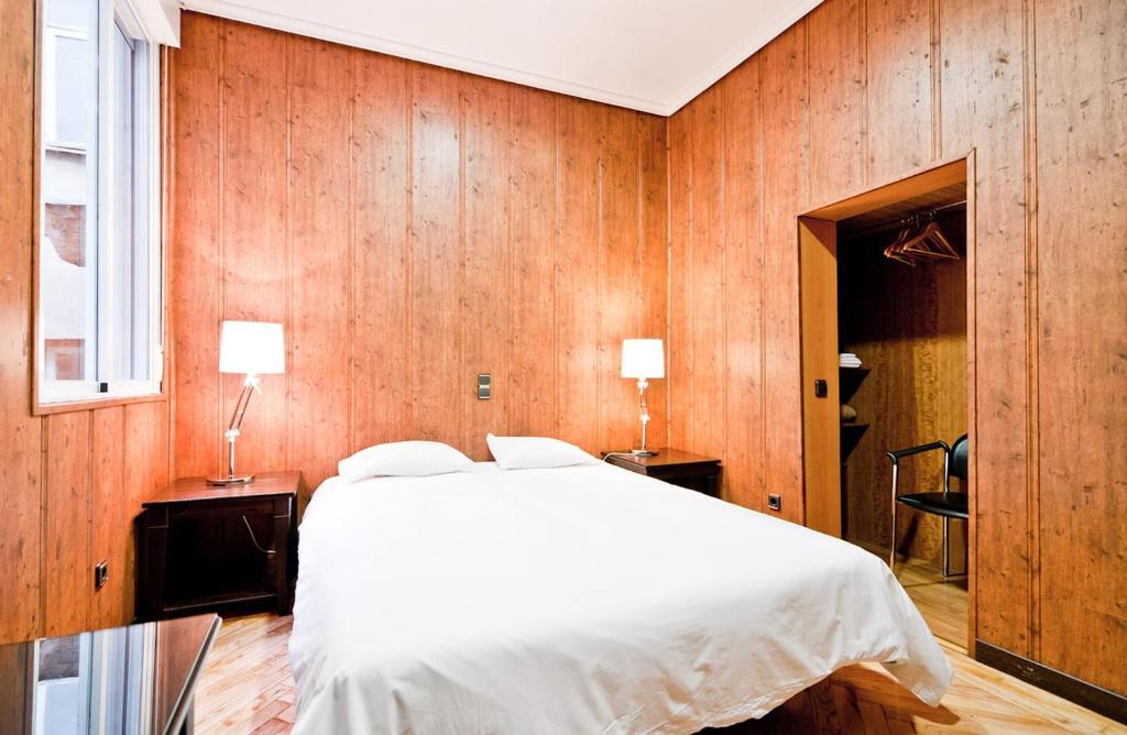 Hostal Asuncion Madrid Exteriör bild