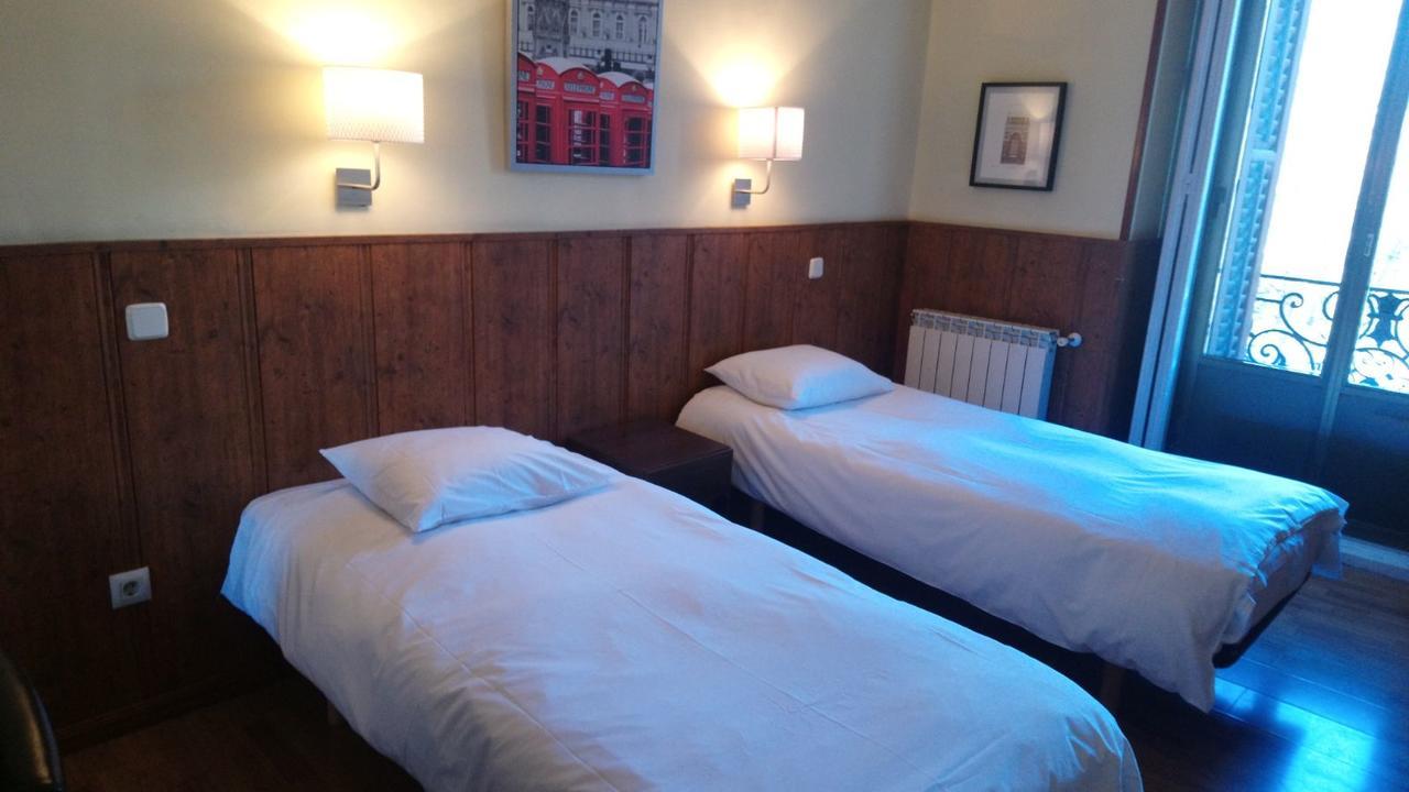 Hostal Asuncion Madrid Exteriör bild